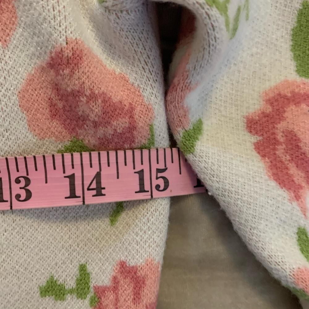Willow & Wind Floral Knit Sweater with Pink Roses size medium euc - Picture 4 of 5